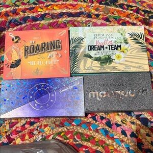 URBAN DECAY, BECCA Makeup Palette Set with Vibrant Colors